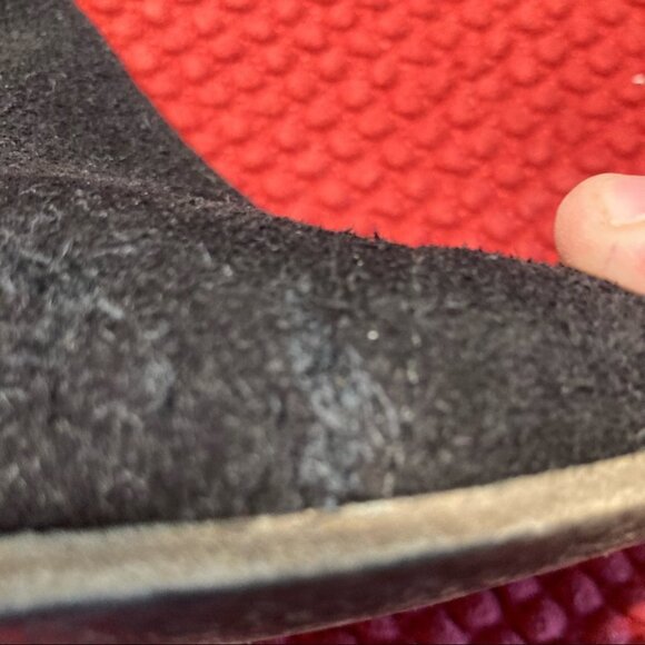 JOHN FLUEVOG Sz 10.5 Suede Stacked Heel Booties Zipper Closure - Picture 11 of 11